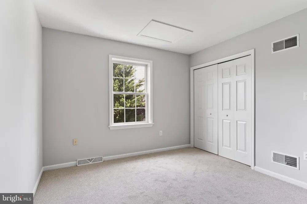 271 RED HAVEN ROAD Palmyra, PA 17078