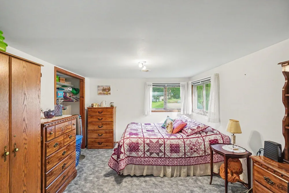 2895 S Spring Drive Fremont, MI 49412