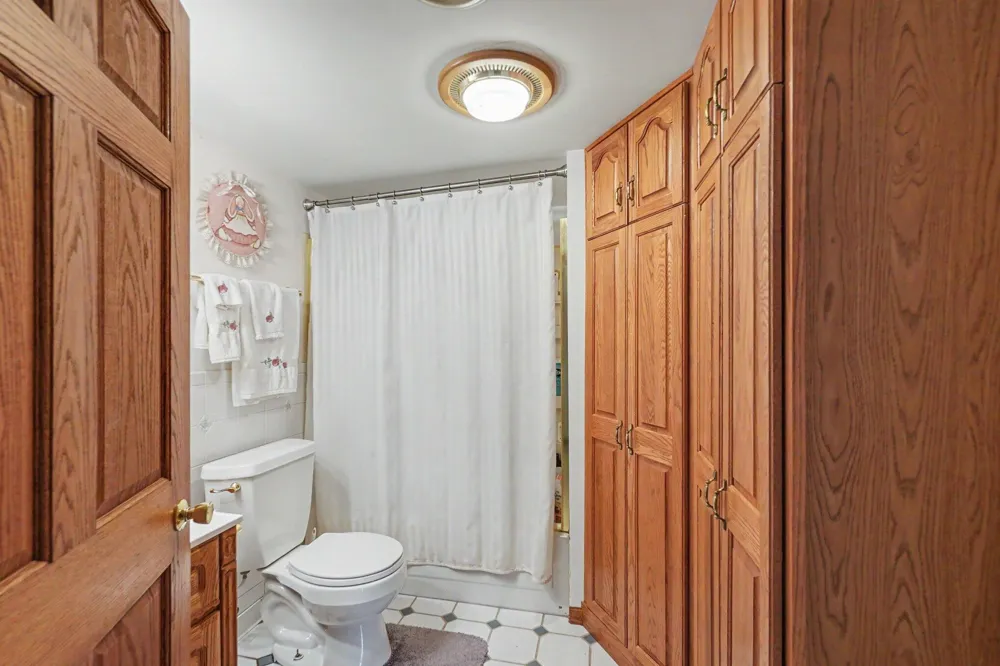 2895 S Spring Drive Fremont, MI 49412