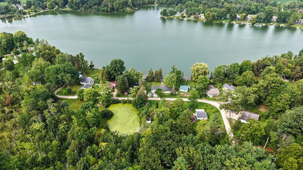 2895 S Spring Drive Fremont, MI 49412