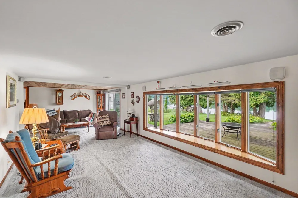 2895 S Spring Drive Fremont, MI 49412