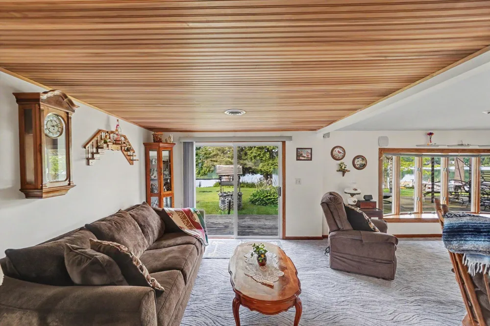 2895 S Spring Drive Fremont, MI 49412