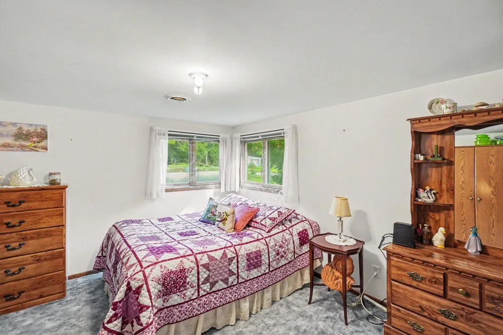 2895 S Spring Drive Fremont, MI 49412