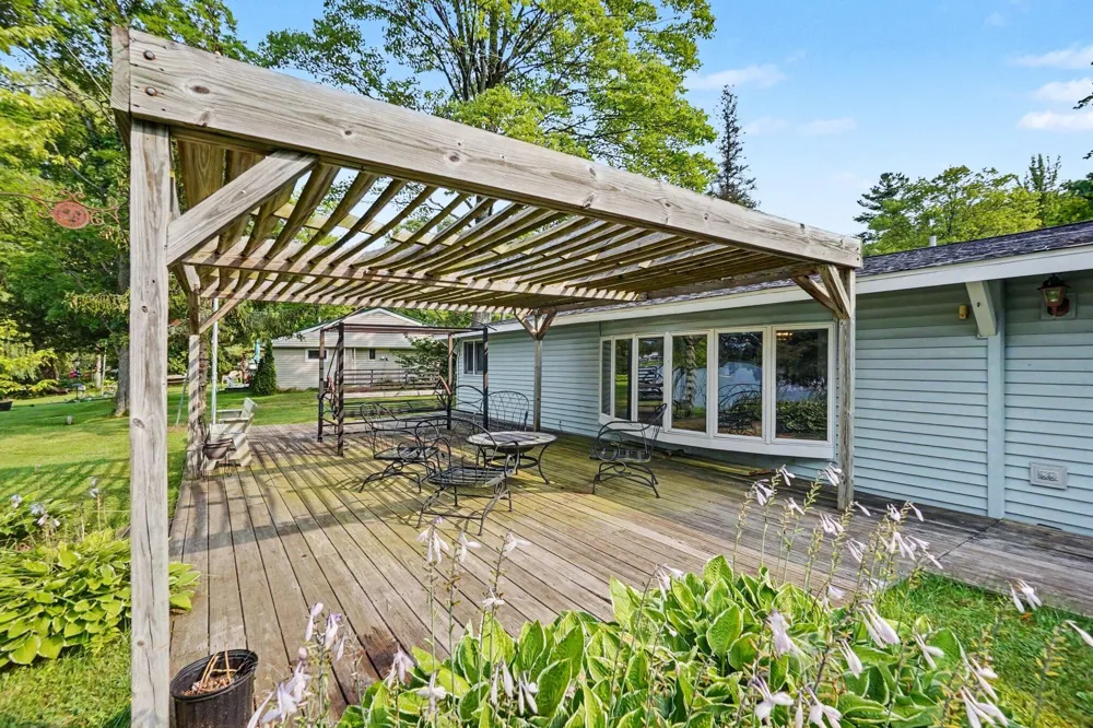 2895 S Spring Drive Fremont, MI 49412