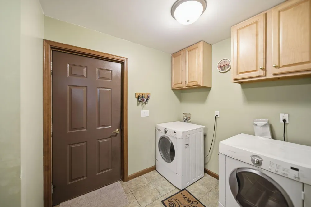 4211 Aspen Way Jackson, MI 49201