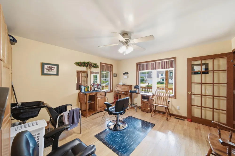 4211 Aspen Way Jackson, MI 49201