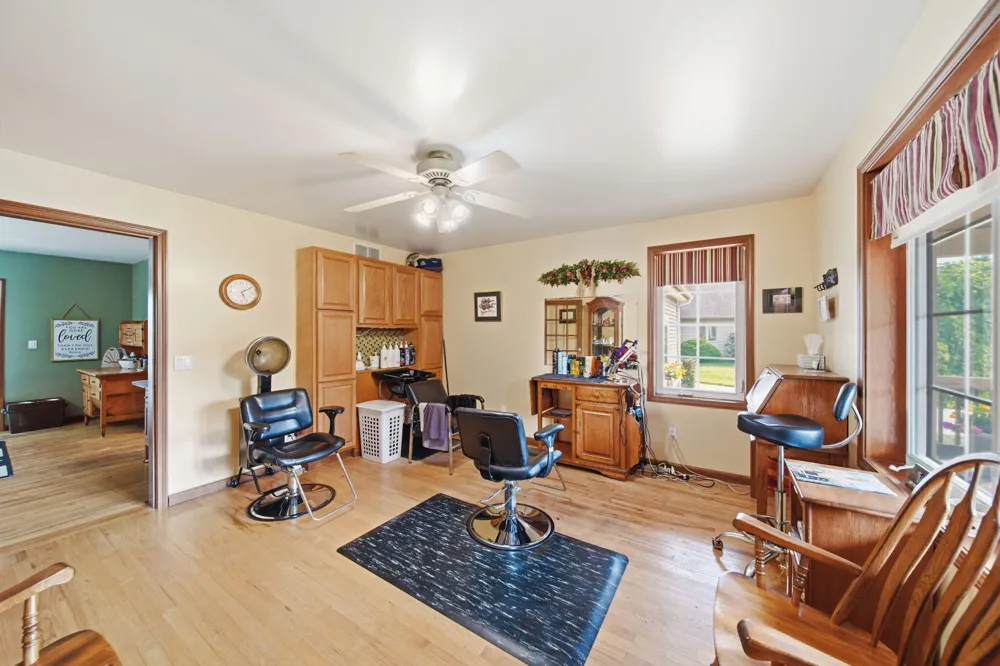 4211 Aspen Way Jackson, MI 49201