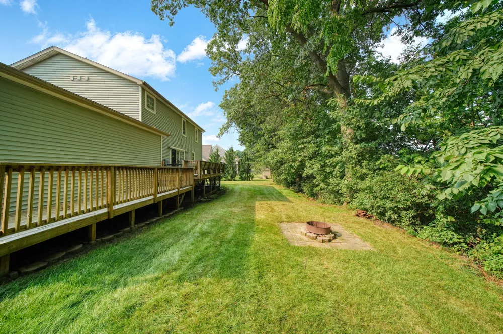 4211 Aspen Way Jackson, MI 49201