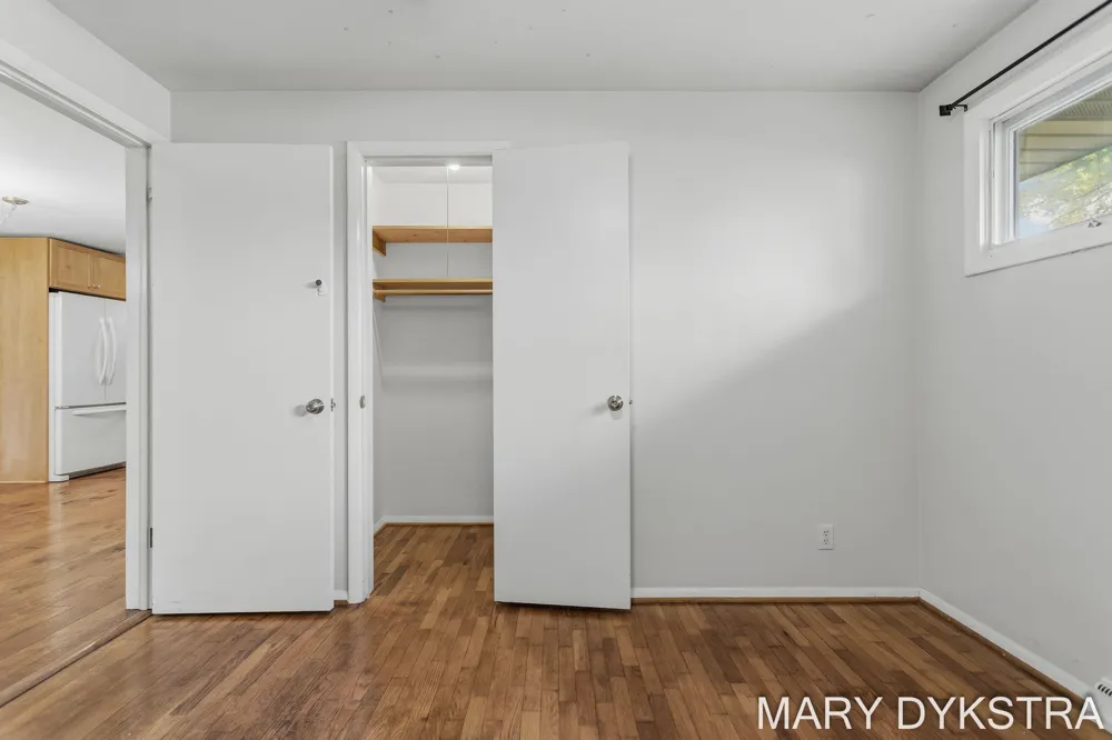 585 Huizenga Avenue Zeeland, MI 49464