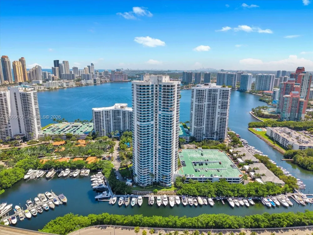 3500 Mystic Pointe Dr #2107 Aventura, FL 33180