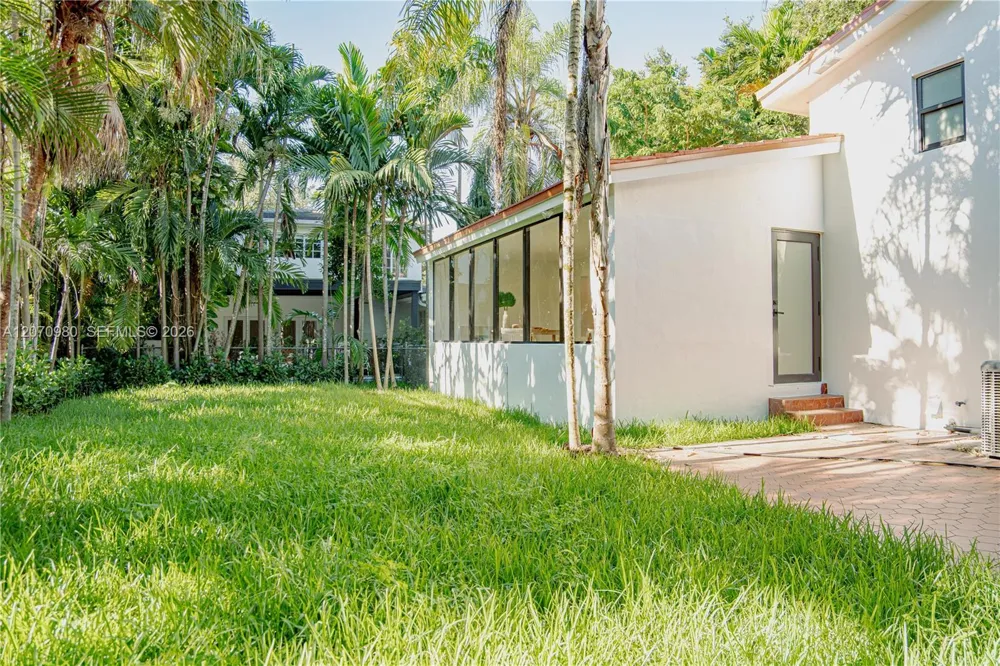 4310 Monserrate St Coral Gables, FL 33146