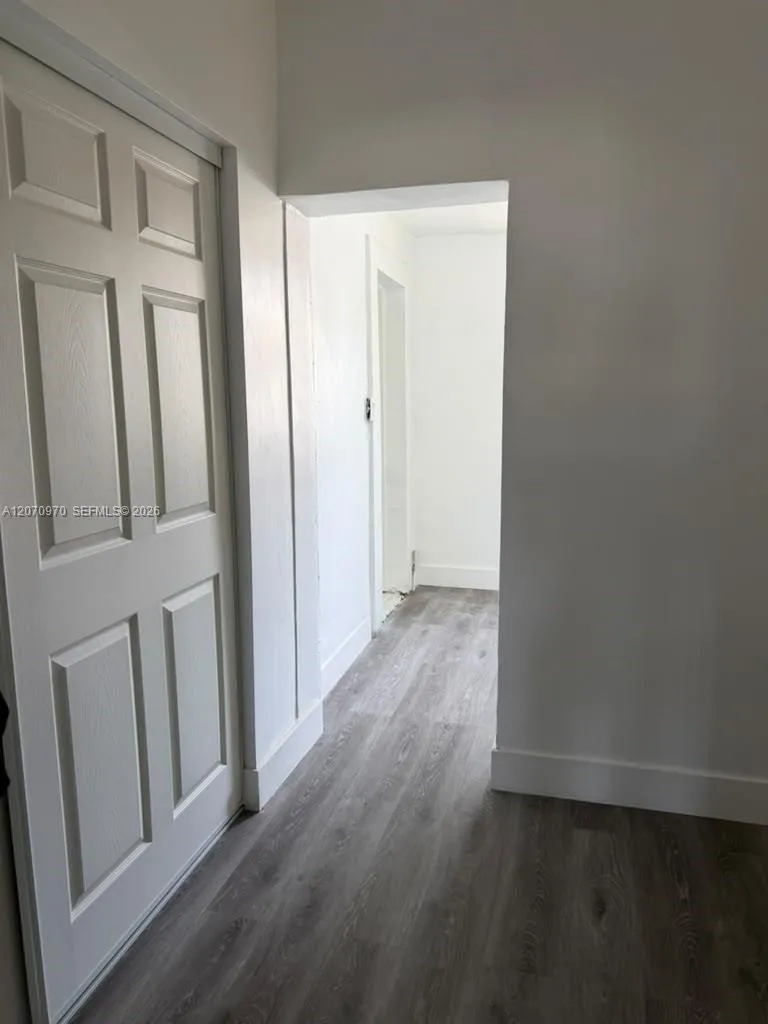1236 NW 28th St #1 Miami, FL 33142