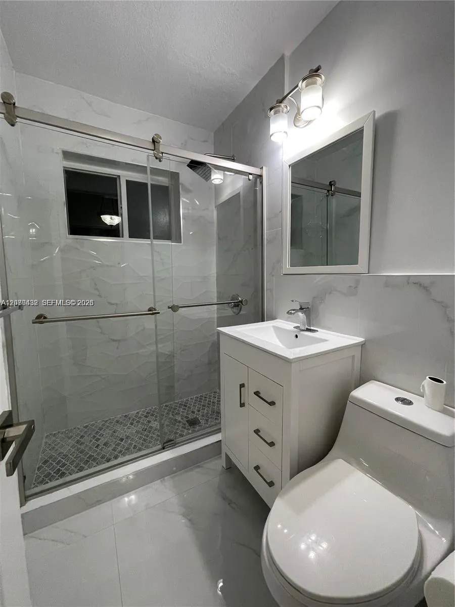 6102 SW 13th St #0 West Miami, FL 33144