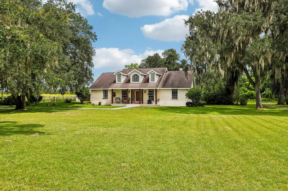 408 HOLLOWAY ROAD Plant City, FL 33567