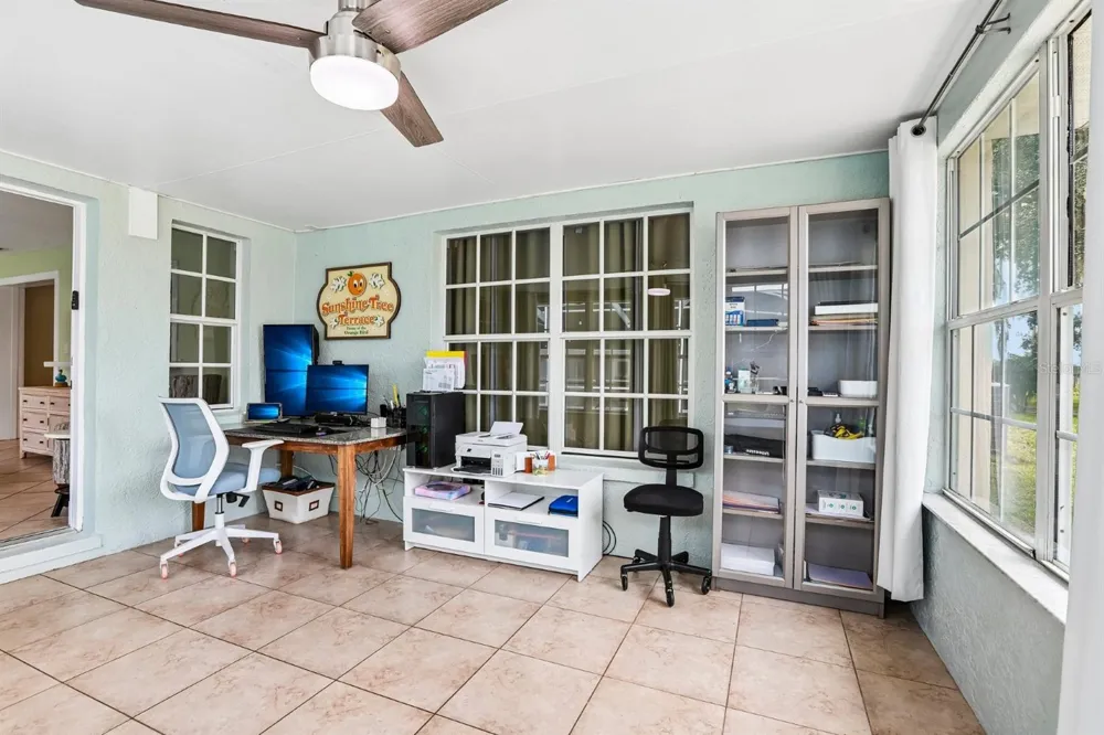 408 HOLLOWAY ROAD Plant City, FL 33567