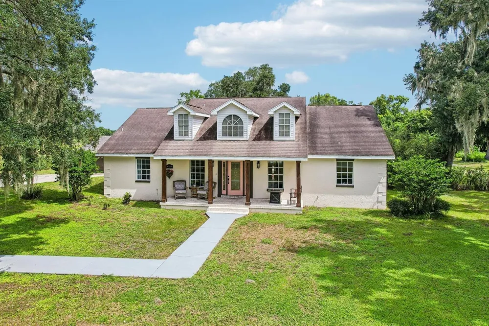 408 HOLLOWAY ROAD Plant City, FL 33567