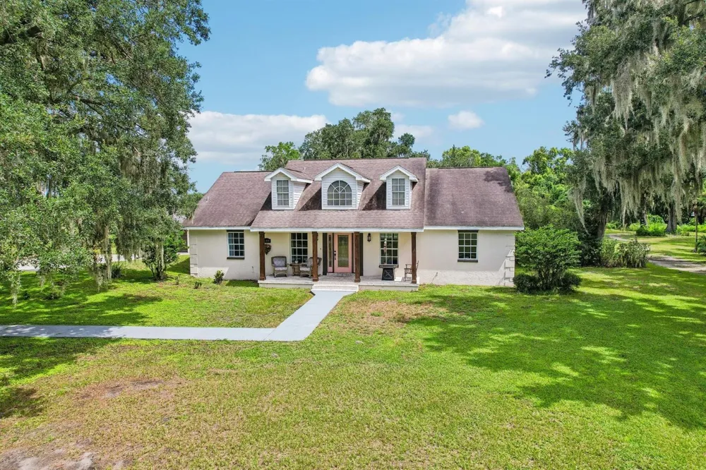 408 HOLLOWAY ROAD Plant City, FL 33567