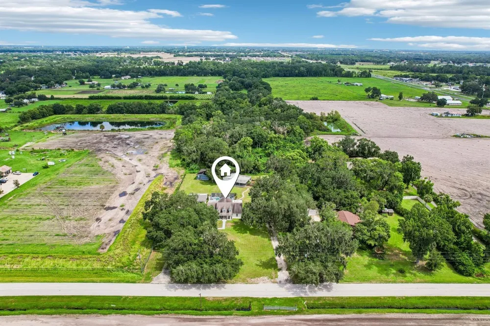 408 HOLLOWAY ROAD Plant City, FL 33567