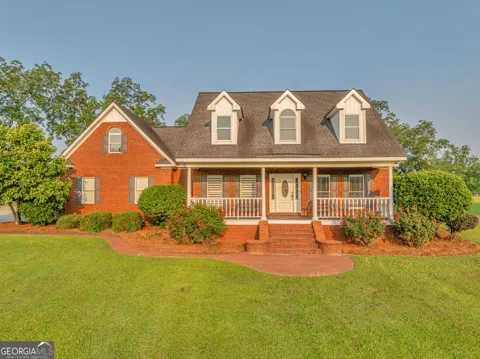 2717 Old Eastman RD