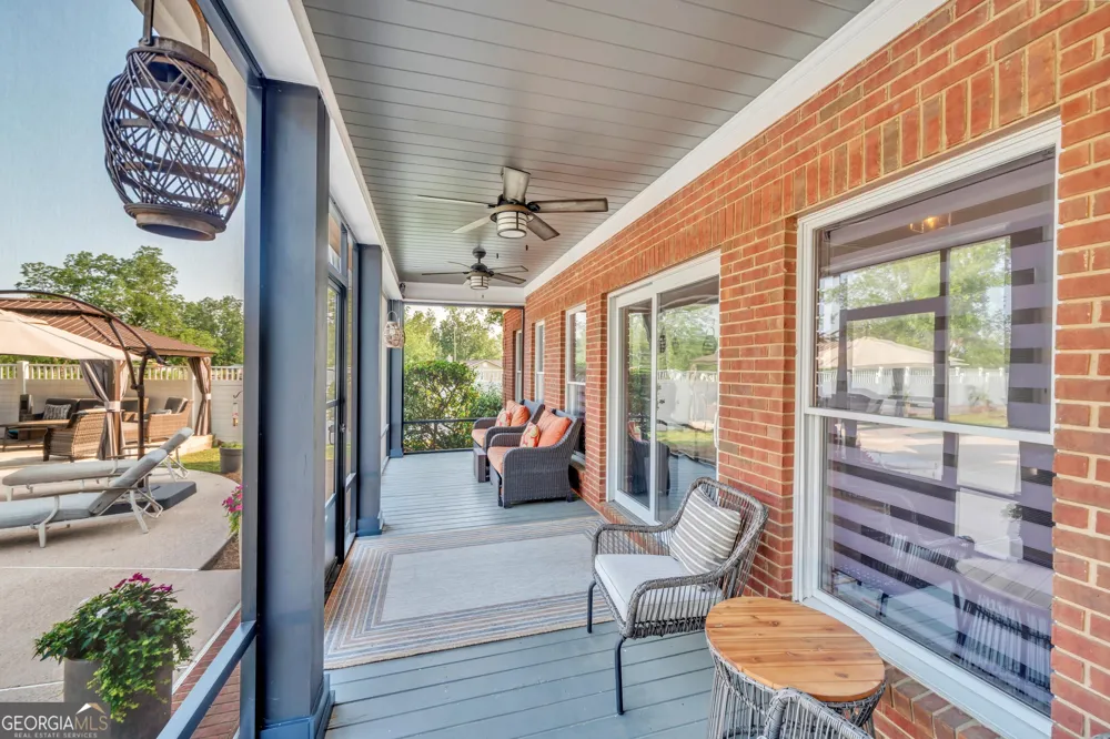 2717 Old Eastman RD Cadwell, GA 31009