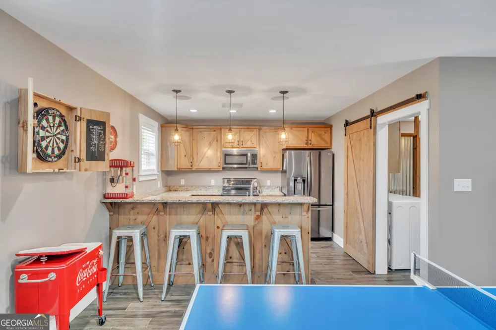 2717 Old Eastman RD Cadwell, GA 31009