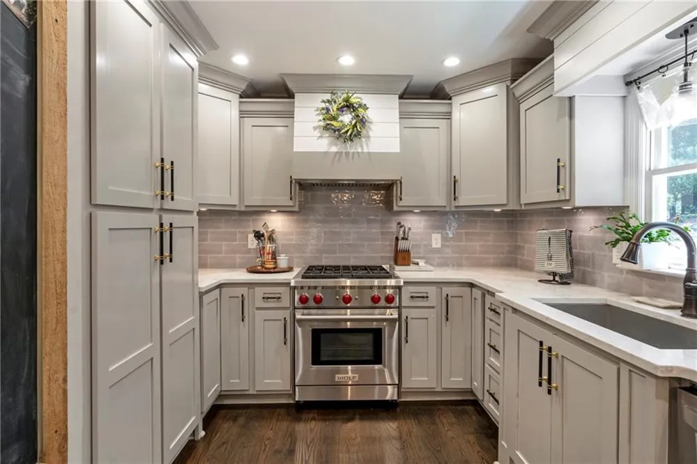 4886 Propes Drive Oakwood, GA 30566