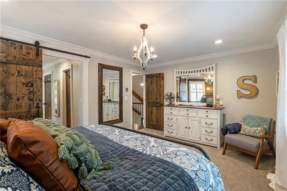 4886 Propes Drive Oakwood, GA 30566