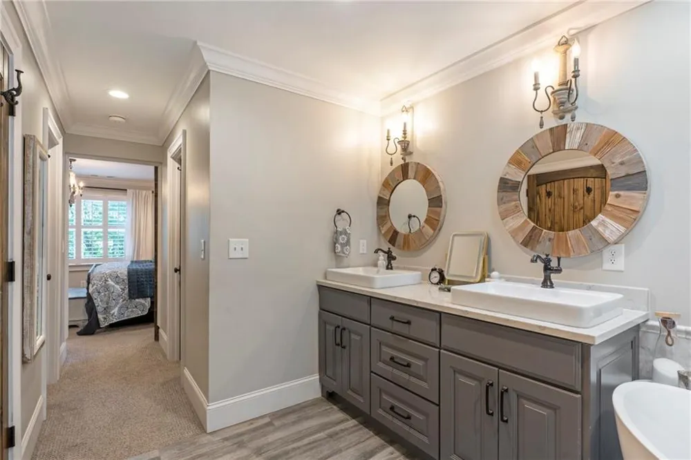 4886 Propes Drive Oakwood, GA 30566