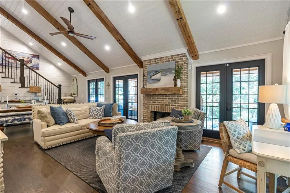 4886 Propes Drive Oakwood, GA 30566