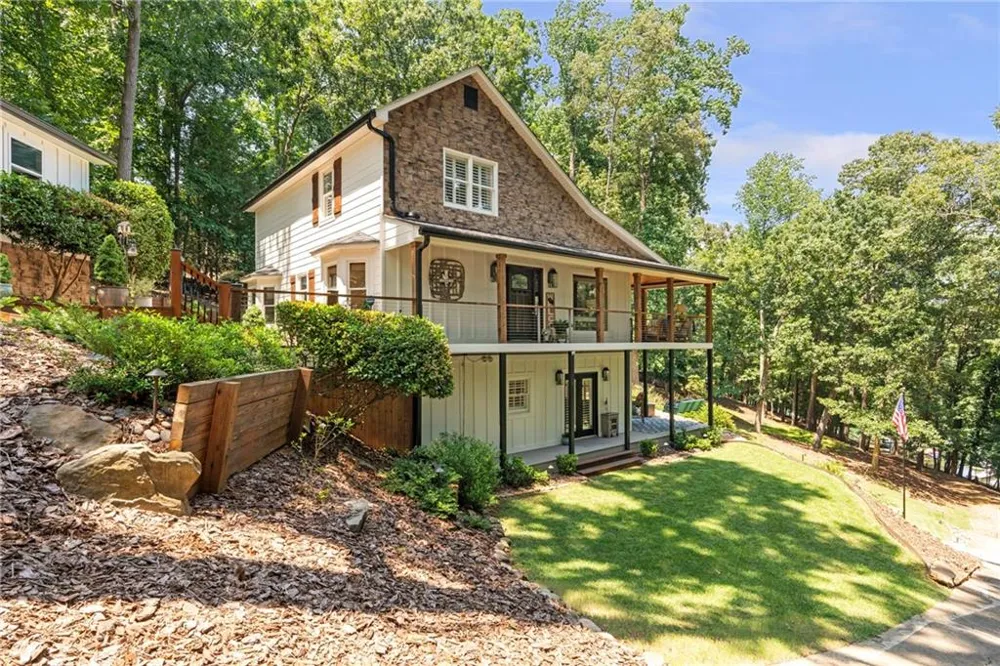 4886 Propes Drive Oakwood, GA 30566