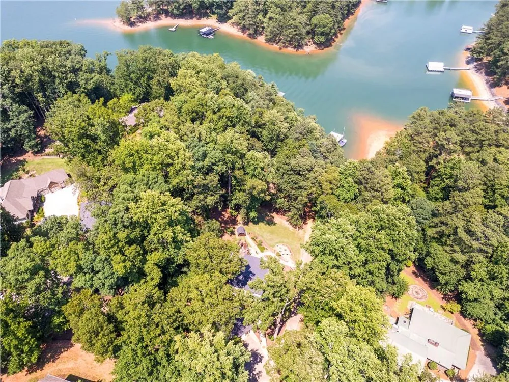 4886 Propes Drive Oakwood, GA 30566