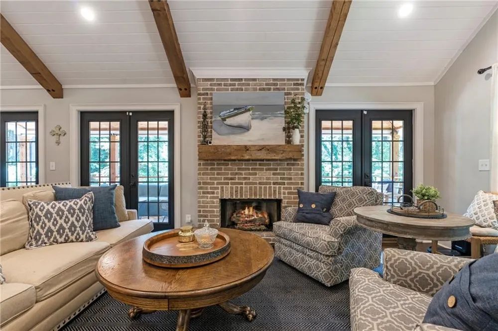 4886 Propes Drive Oakwood, GA 30566