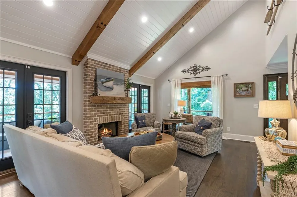 4886 Propes Drive Oakwood, GA 30566