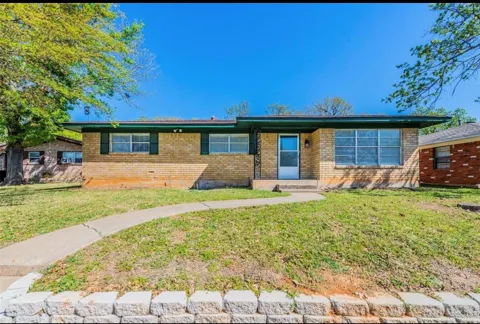 903 Seymore Circle