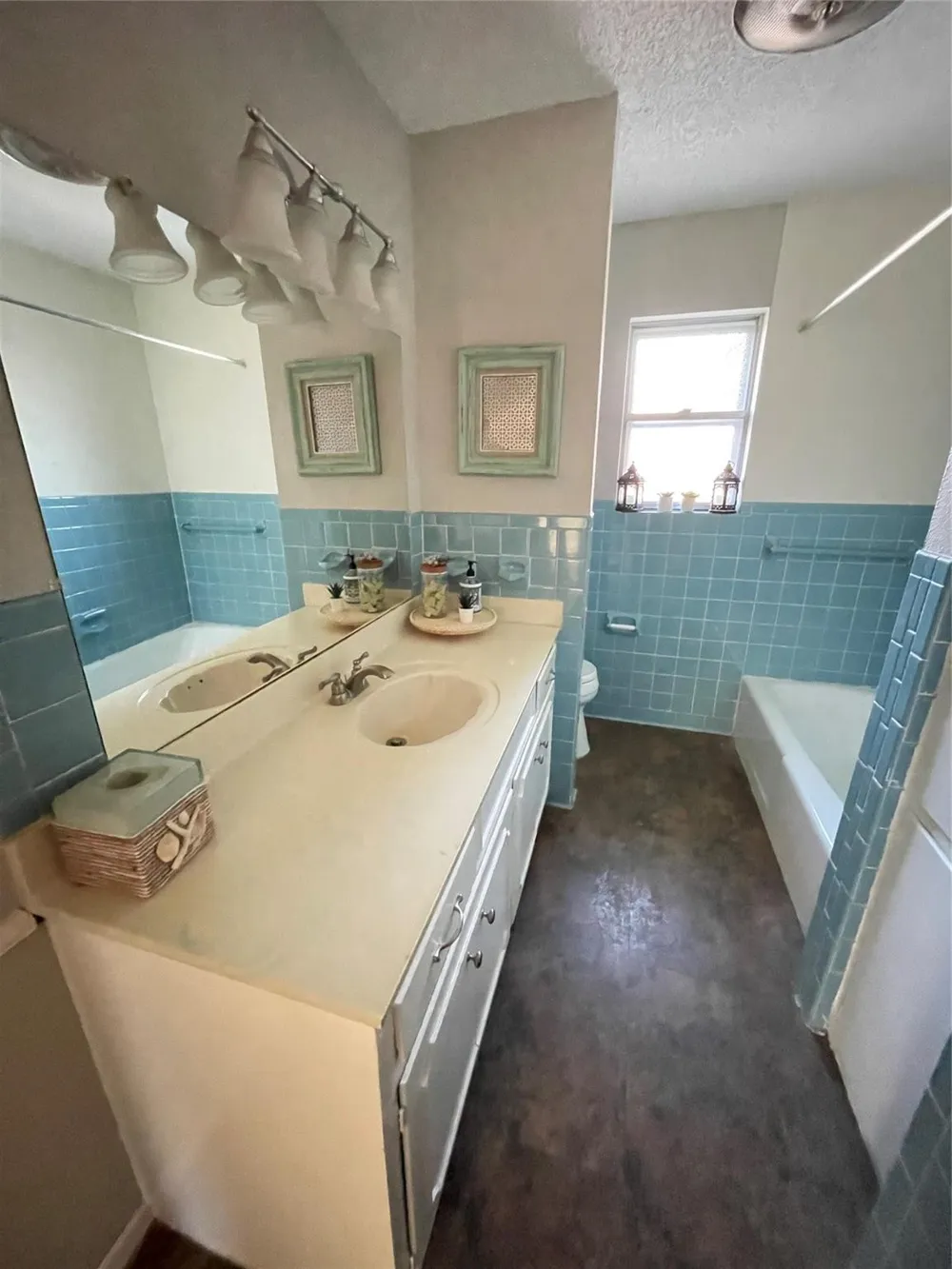 903 Seymore Circle Denison, TX 75020