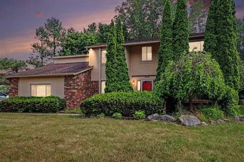 6021 Fairbrook Drive