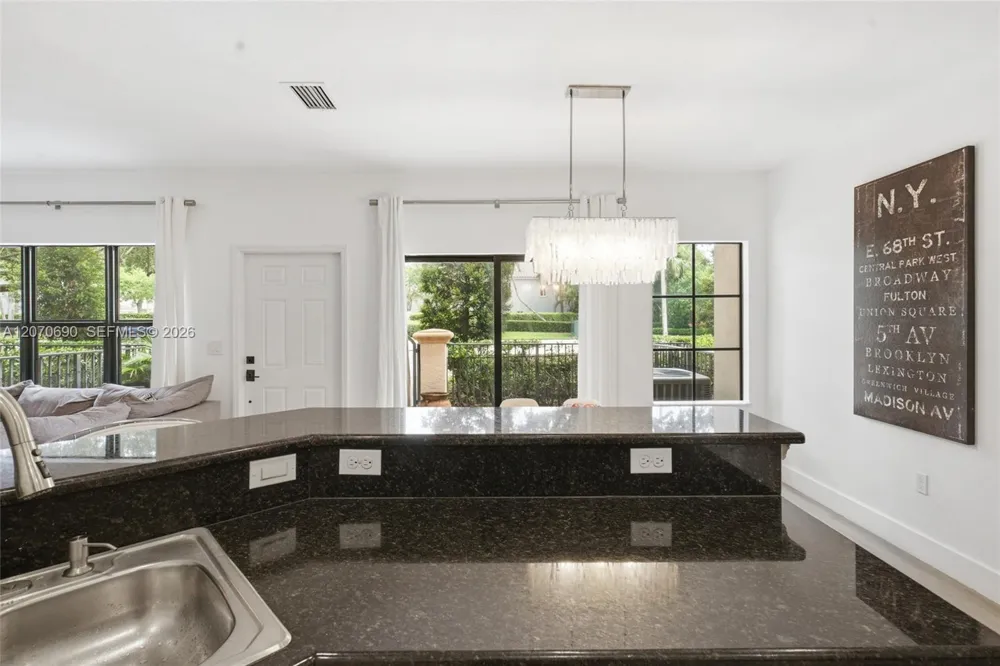 4758 Cypress St Coconut Creek, FL 33073