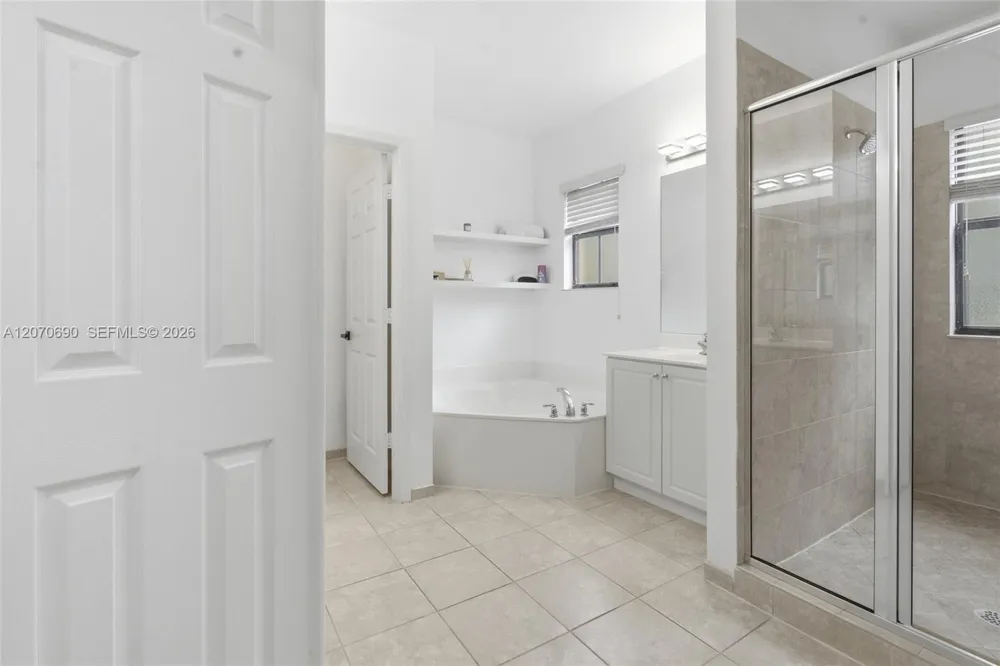 4758 Cypress St Coconut Creek, FL 33073