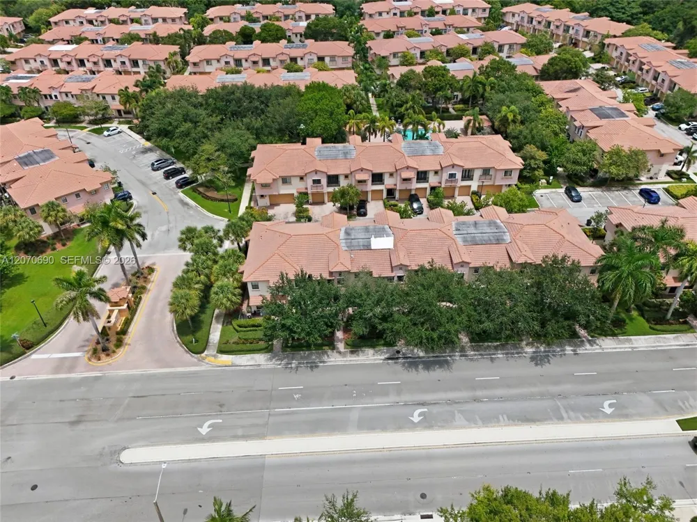 4758 Cypress St Coconut Creek, FL 33073