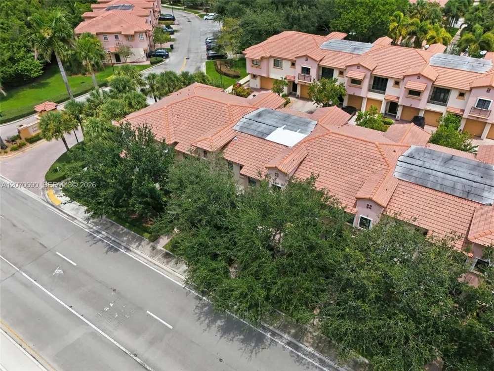 4758 Cypress St Coconut Creek, FL 33073