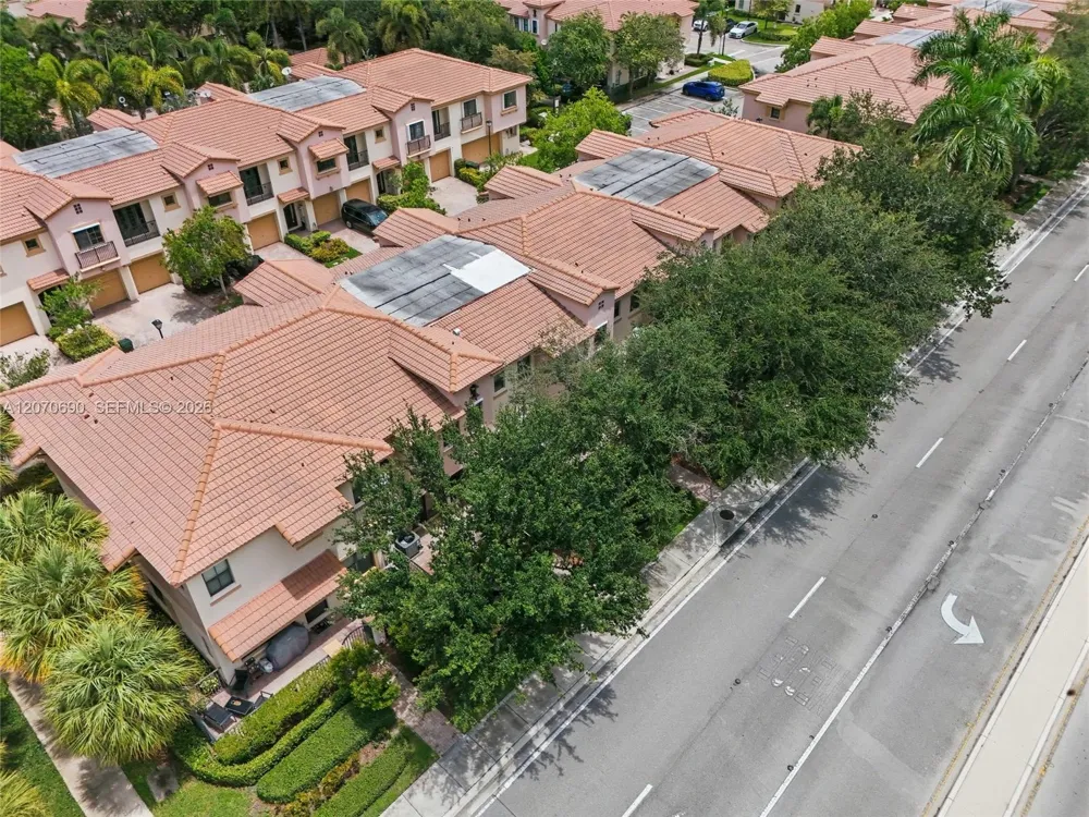 4758 Cypress St Coconut Creek, FL 33073
