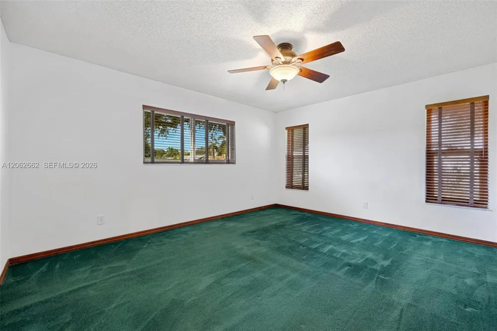 2760 SW 86th Way Davie, FL 33328