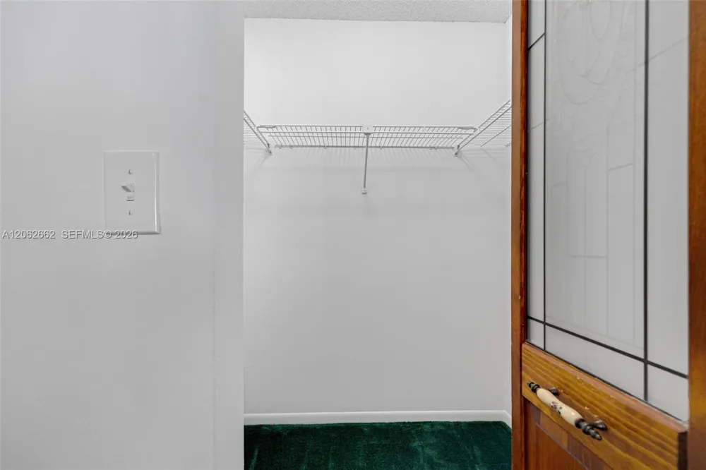 2760 SW 86th Way Davie, FL 33328