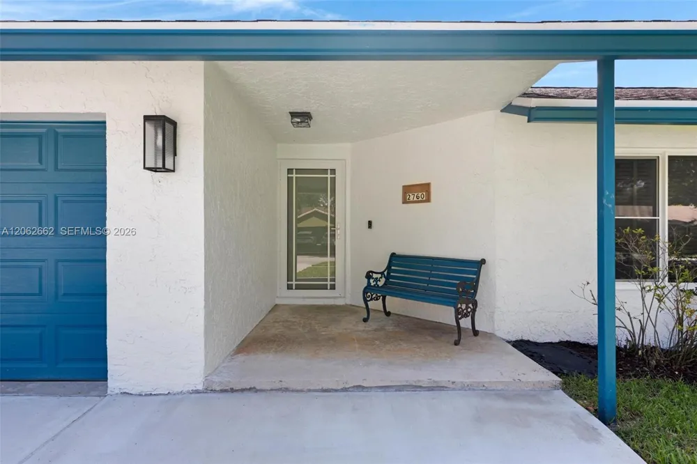 2760 SW 86th Way Davie, FL 33328