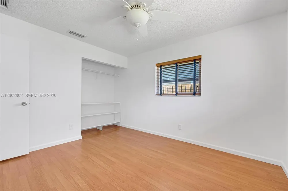 2760 SW 86th Way Davie, FL 33328