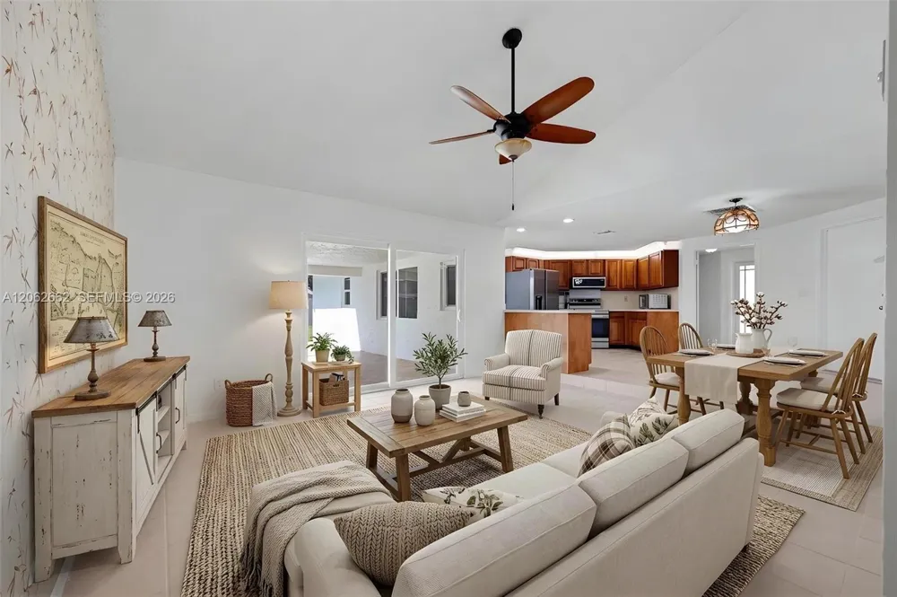2760 SW 86th Way Davie, FL 33328