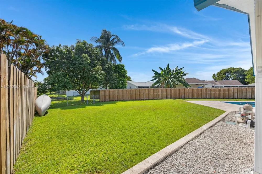 2760 SW 86th Way Davie, FL 33328