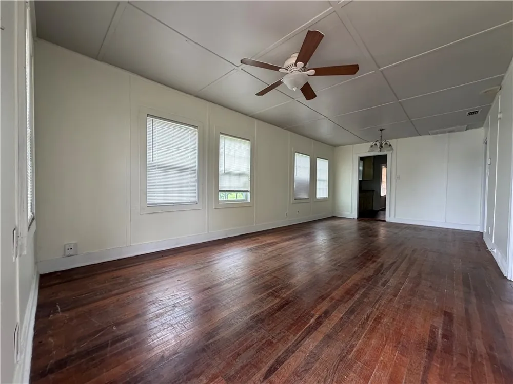 700 W Nettie Kingsville, TX 78363