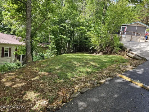417 Mountain Thrush Drive