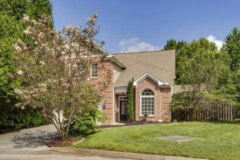 8511 King Arthur Lane